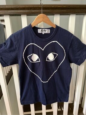 Comme des Garçons PLAY Navy T-Shirt with White Heart Logo